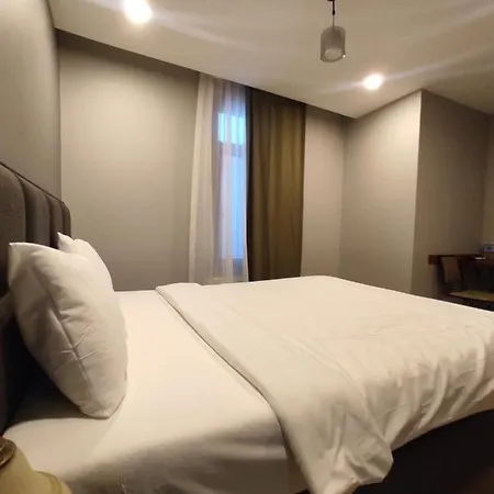 Pera Apartahotel