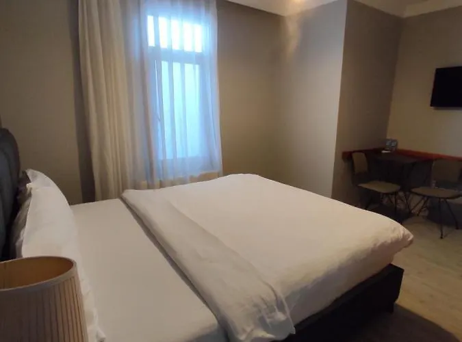 Pera 4* Стамбул