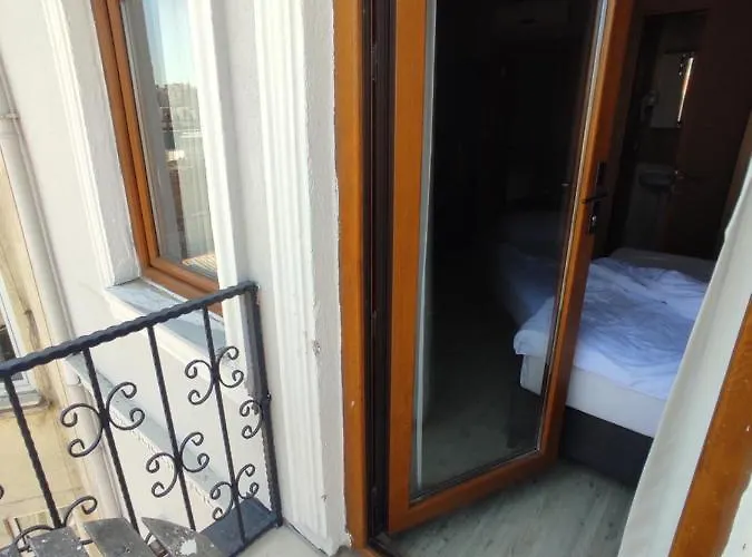 Pera Апарт-отель Стамбул